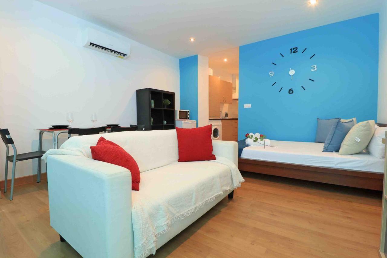 Del Parque Flats Estudio Lagunillas Малага Екстер'єр фото